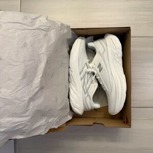 NWT Mens New Balance Fresh Foam X 1080v13 size 10 WIDE